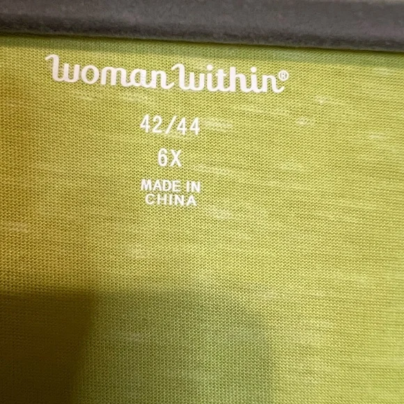 Woman Within Lime Green Floral Short Sleeve Top. 6X - Picture 4 of 5